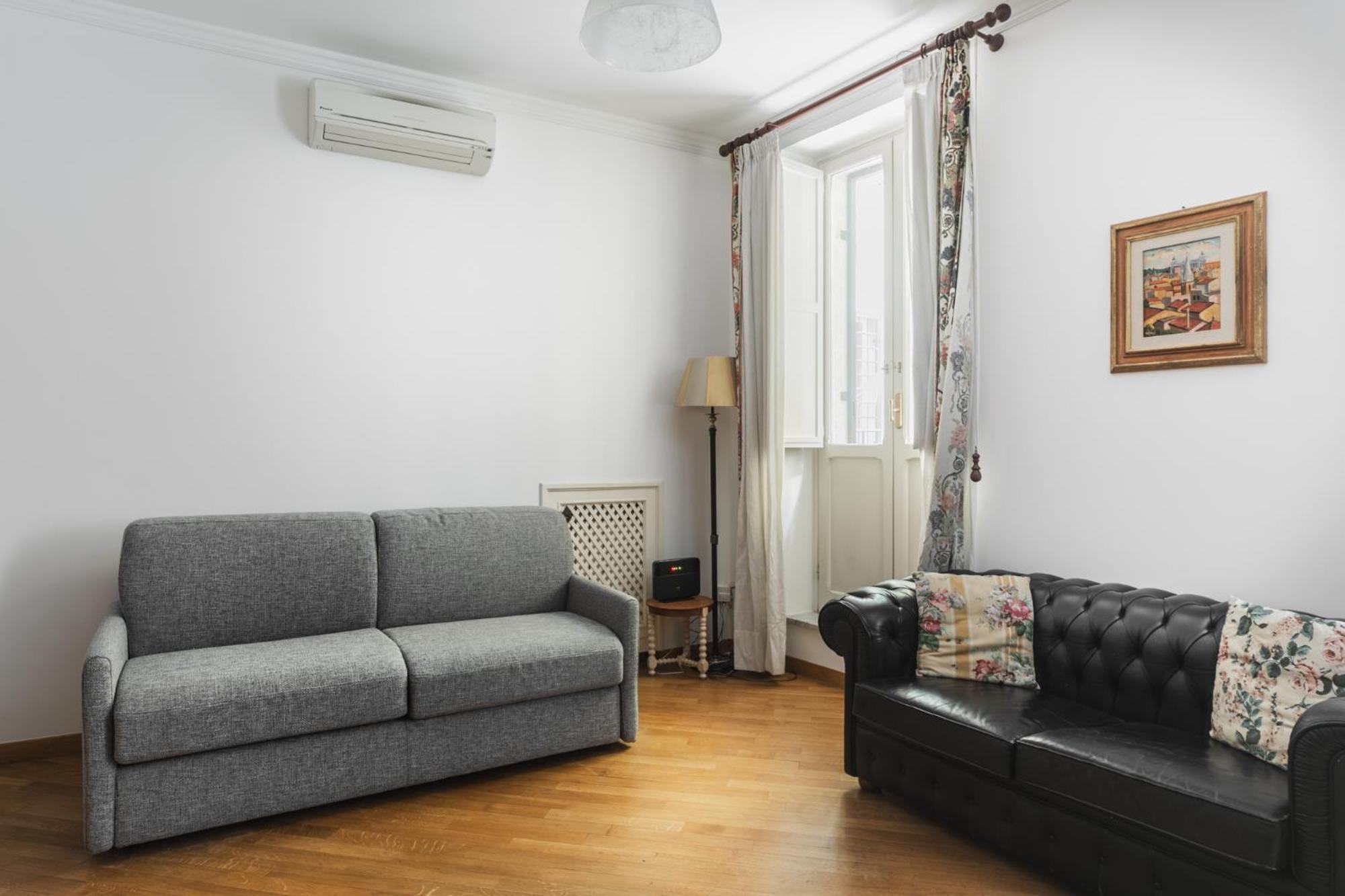 Colosseum Monti Large Flat *